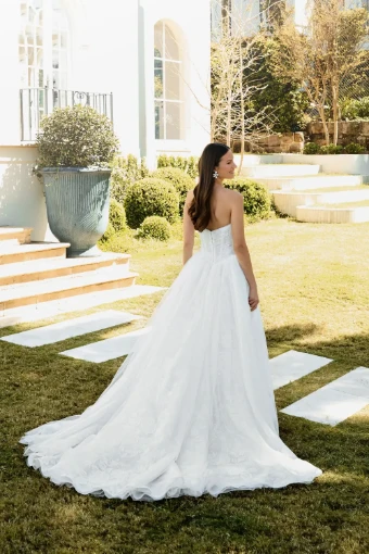 La Premiere Cleo #3 thumbnail