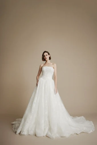 La Premiere Cleo #5 thumbnail