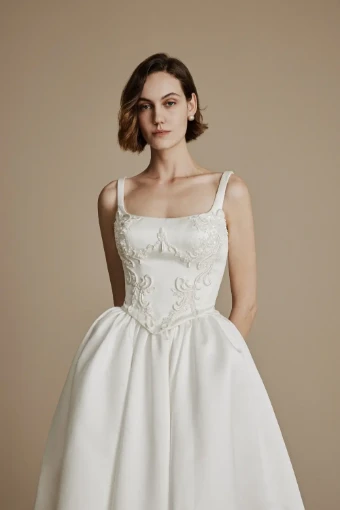 La Premiere Calluna #3 thumbnail