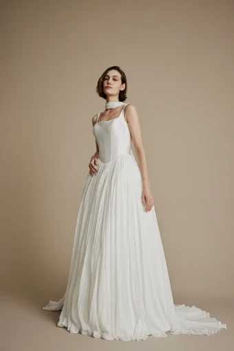 La Premiere Cecil #4 thumbnail