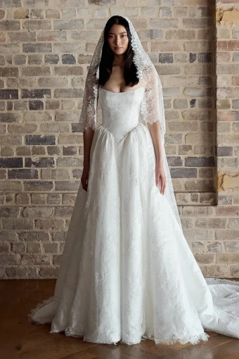 Grace Loves Lace Margo #1 thumbnail